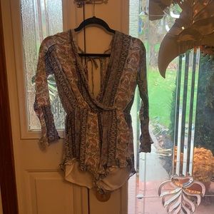 Super cute pattern romper